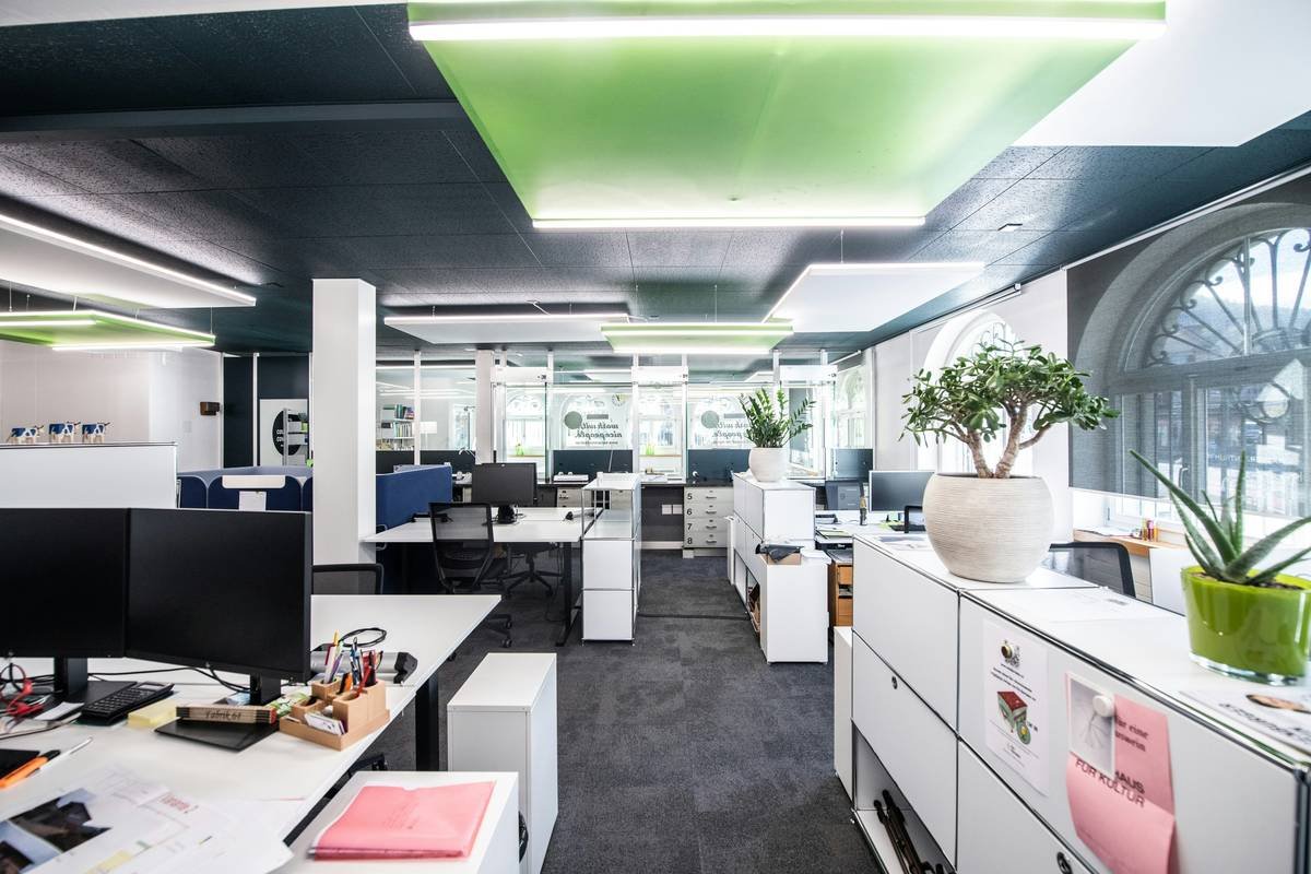 Commercial Lighting Seasonal Office Is an Overlooked Growth Lever