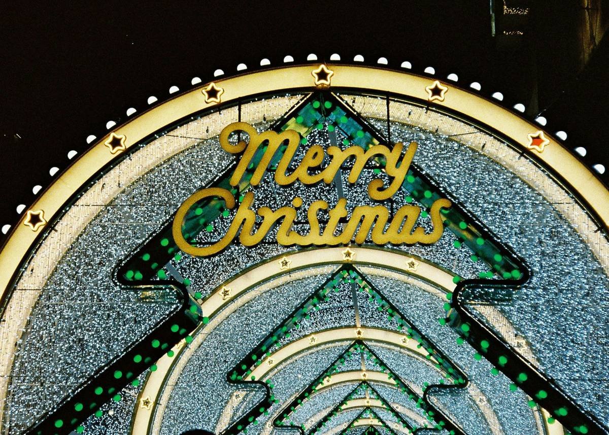 Why Your Business Signage Seasonal Monument Sign Light Could Be Costing You Customers (And How to Fix It)